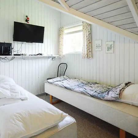 Beautiful In W/ Wifi And 3 Bedrooms